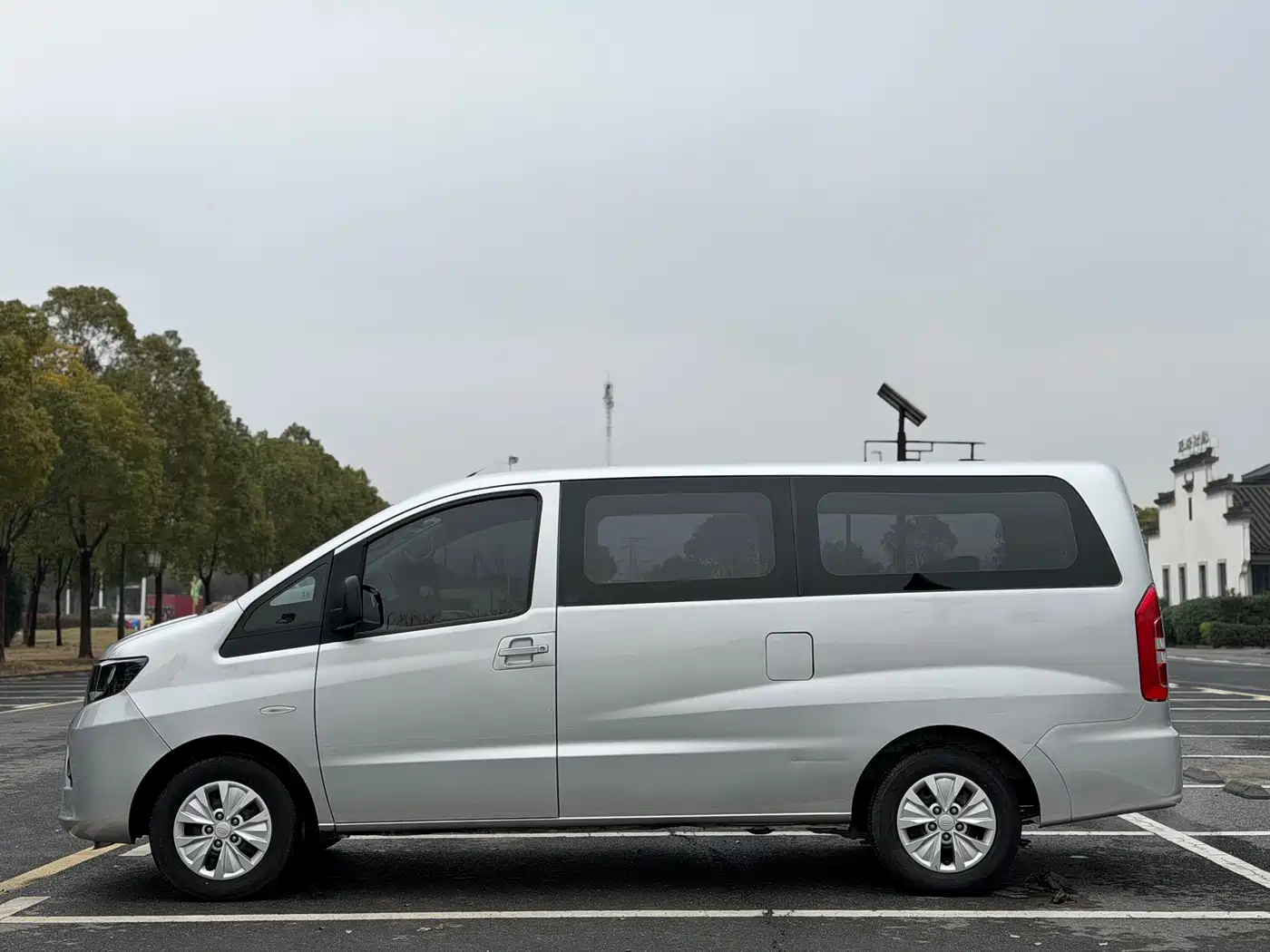 Фото 4 - JAC Refine M3