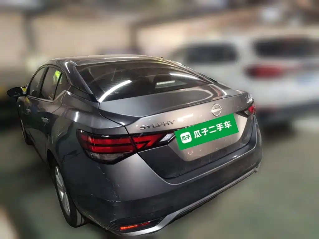 Фото 4 - Nissan Sylphy