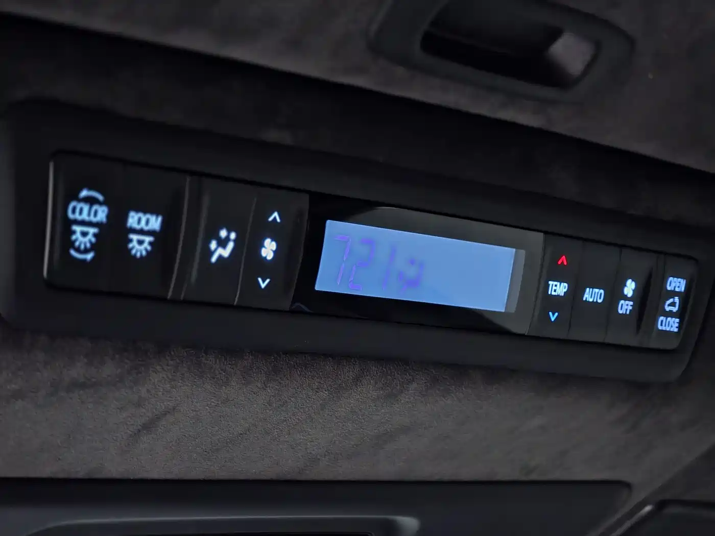 Toyota Alphard 2018 Facelift 3.5L Premium Edition фото 20