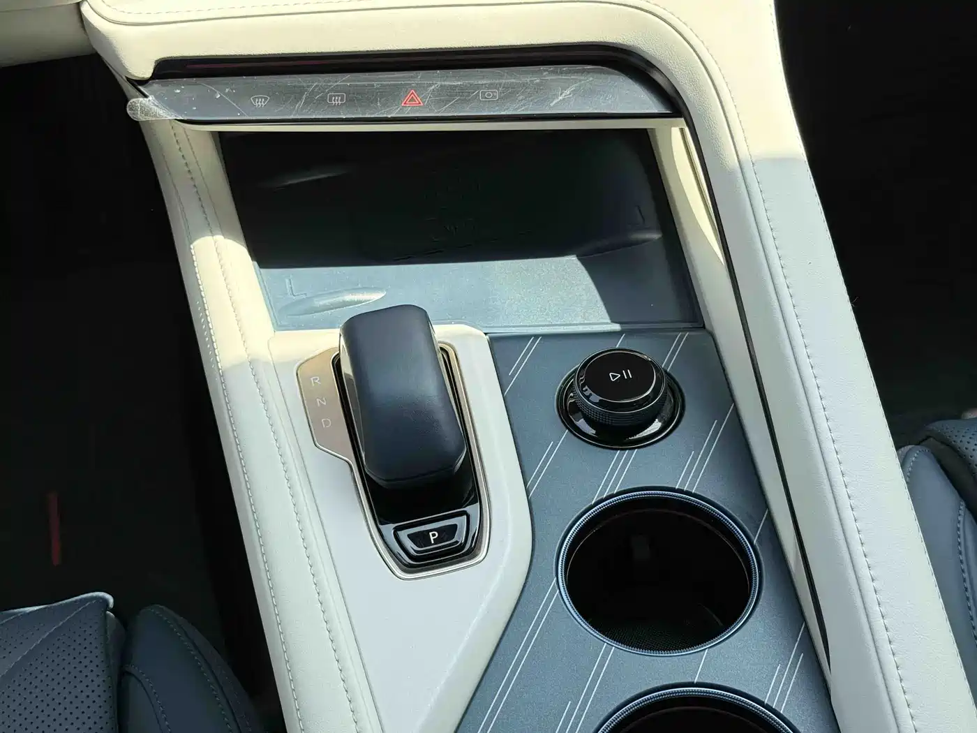 Zeekr 001 2025 WE Edition 95kWh AWD фото 12