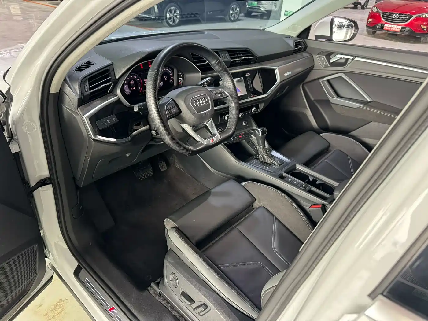 Audi Q3 Sportback 2021 40 TFSI Premium Life Edition фото 6