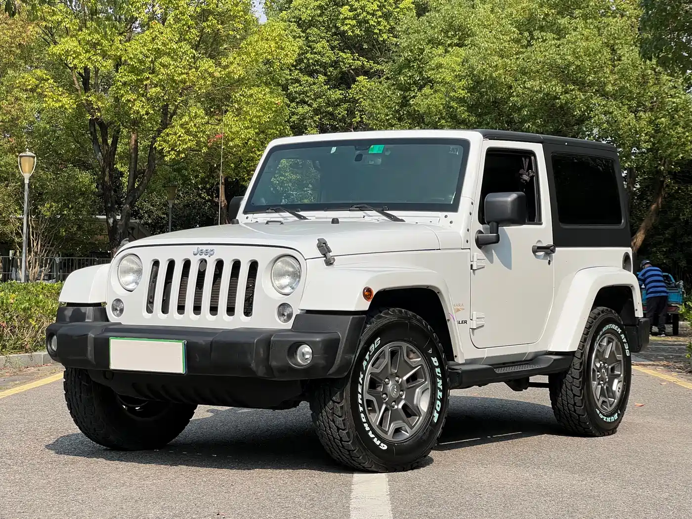 Jeep Wrangler 2013 — пригон из Китая