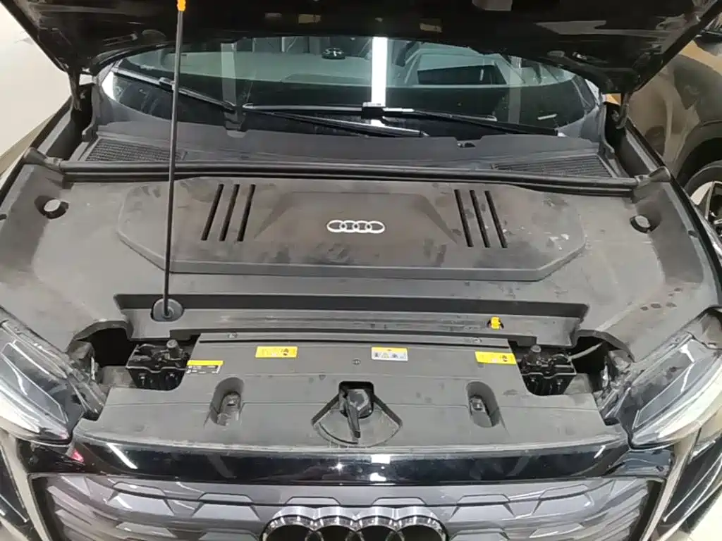 Audi Q5 e-tron 2023 2023 40 e-tron Shining Edition Mecha Package