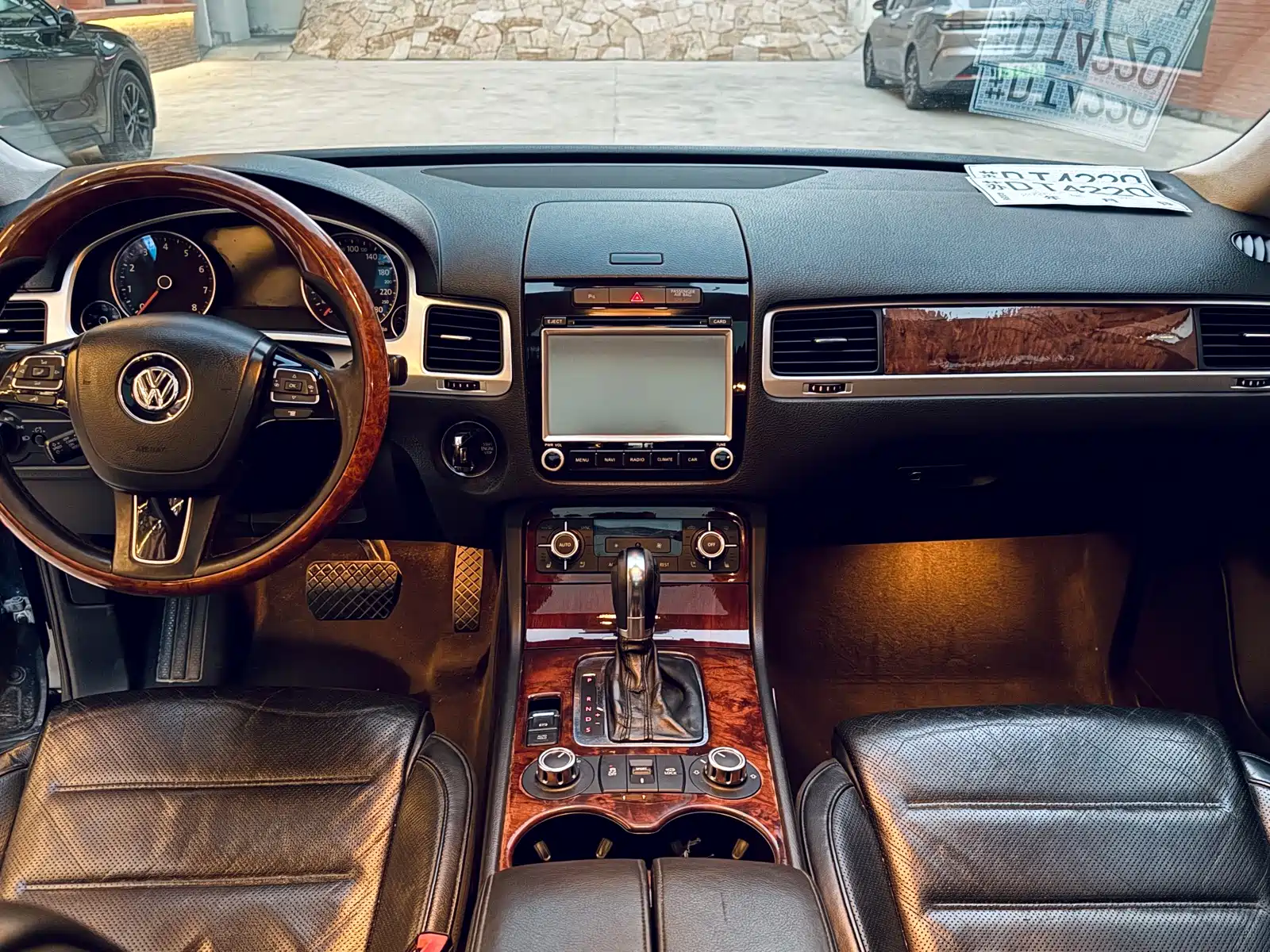 Фото 9 - Volkswagen Touareg