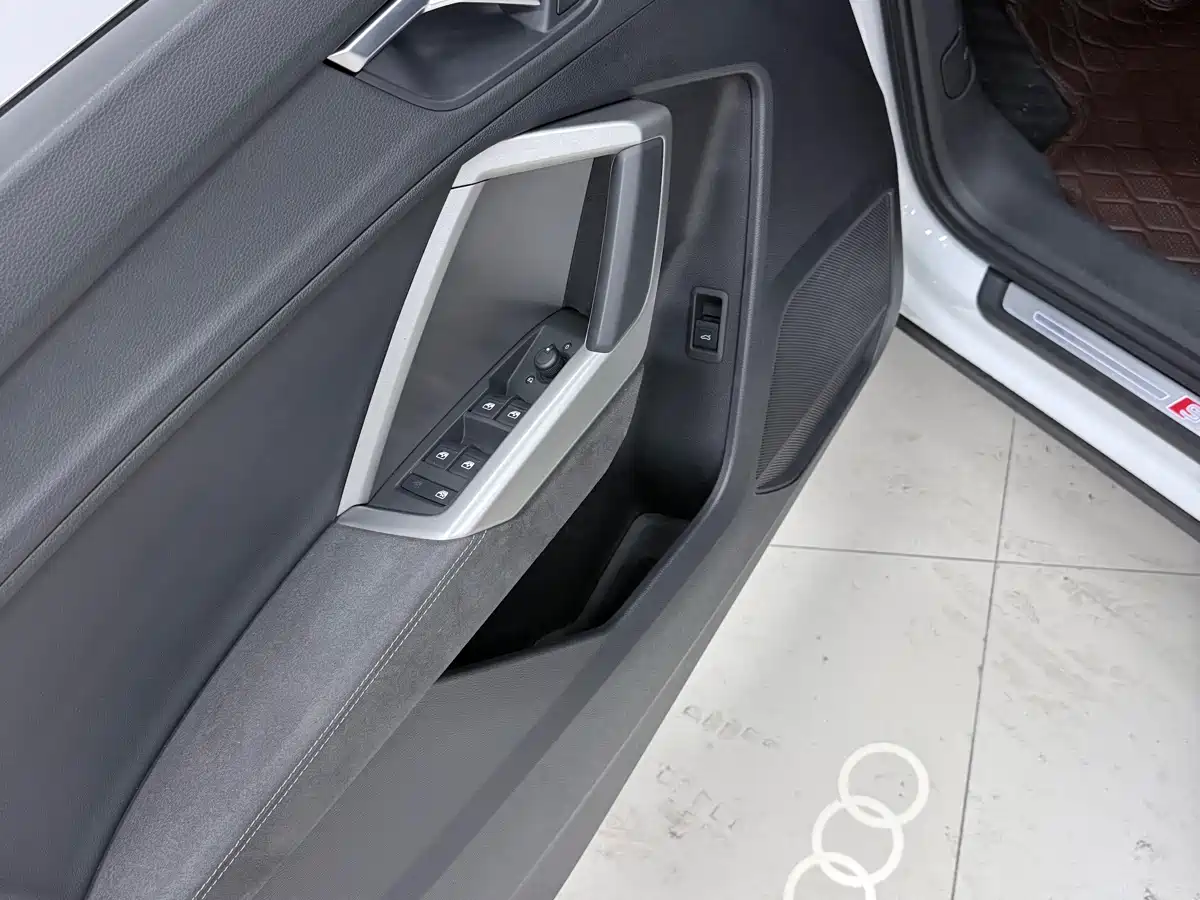 Audi Q3, миниатюра 19