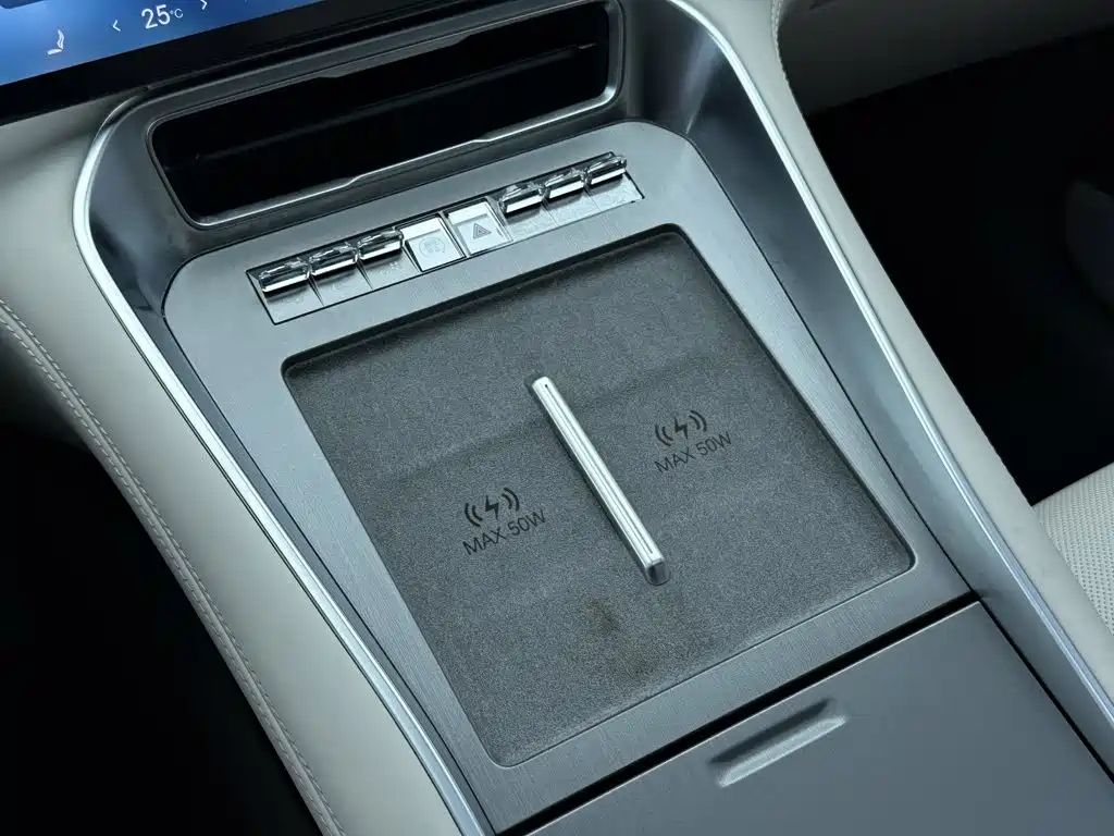 Denza N8L 2025 2025 Standard