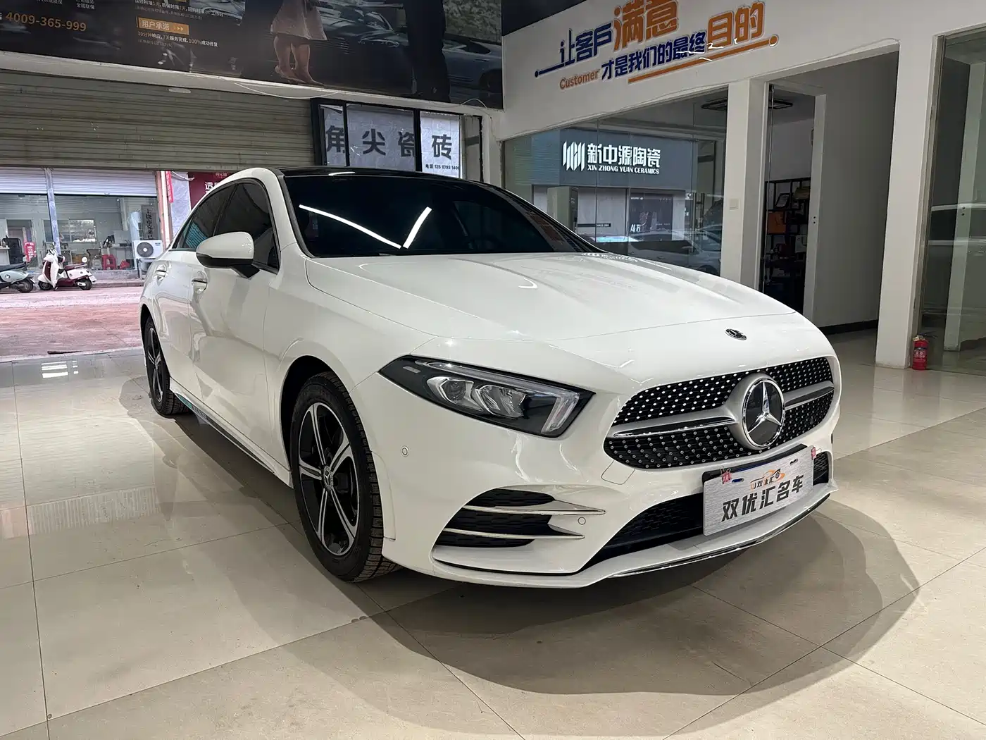 Mercedes-Benz A-Class 2022 Facelift A 200 L Sport Sedan Fashion Style фото 3