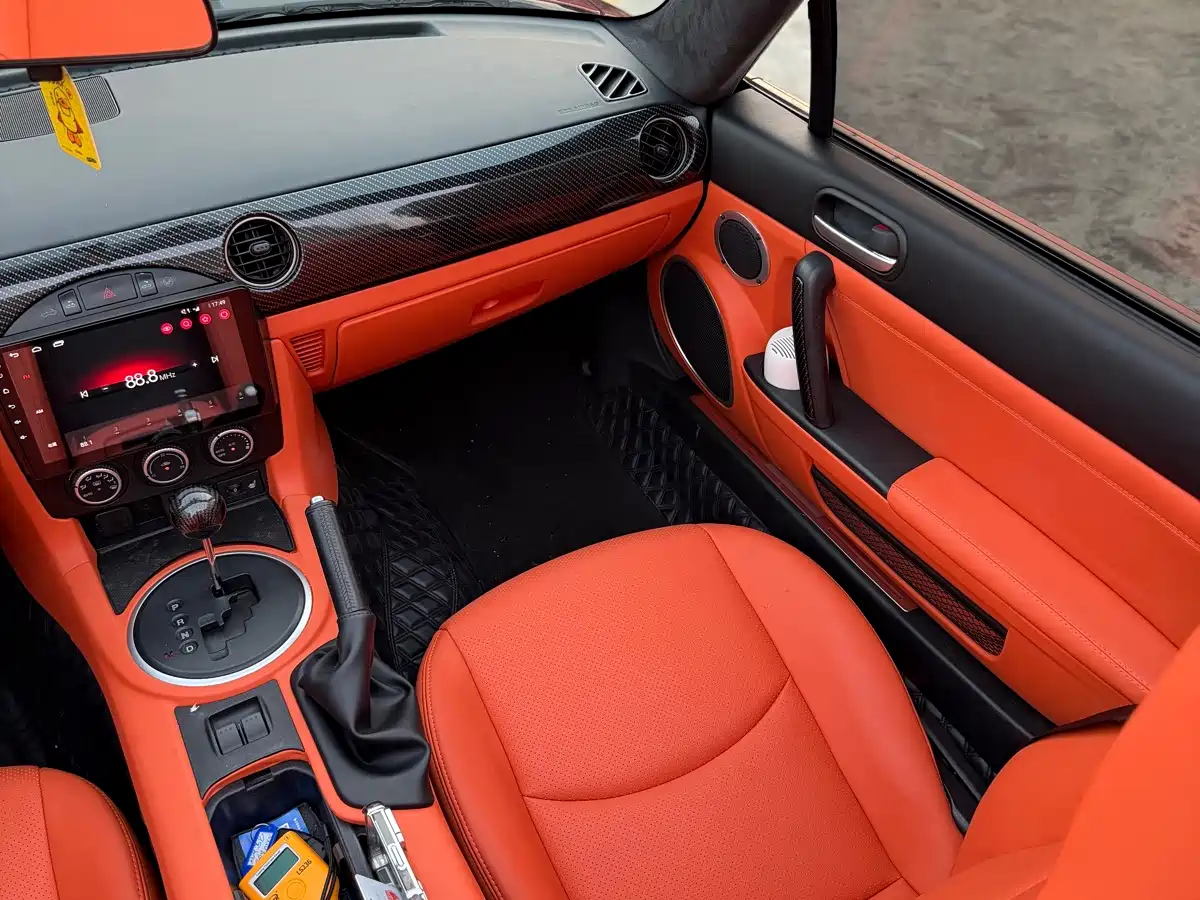 Mazda MX-5 2012 2009 2.0
