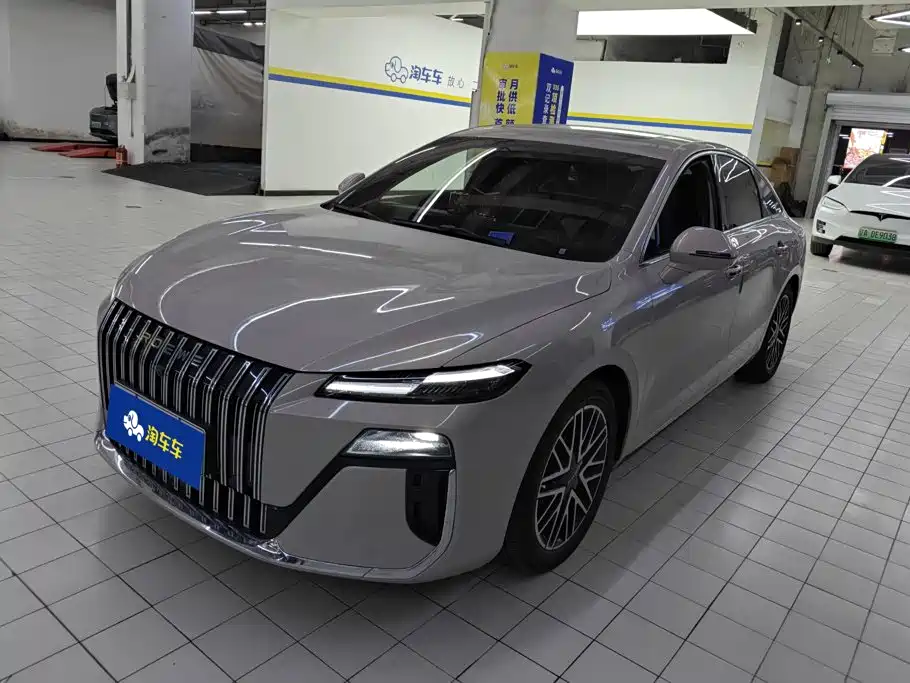 Roewe M7 DMH 2025 2025 1.5T 115km Mid-range