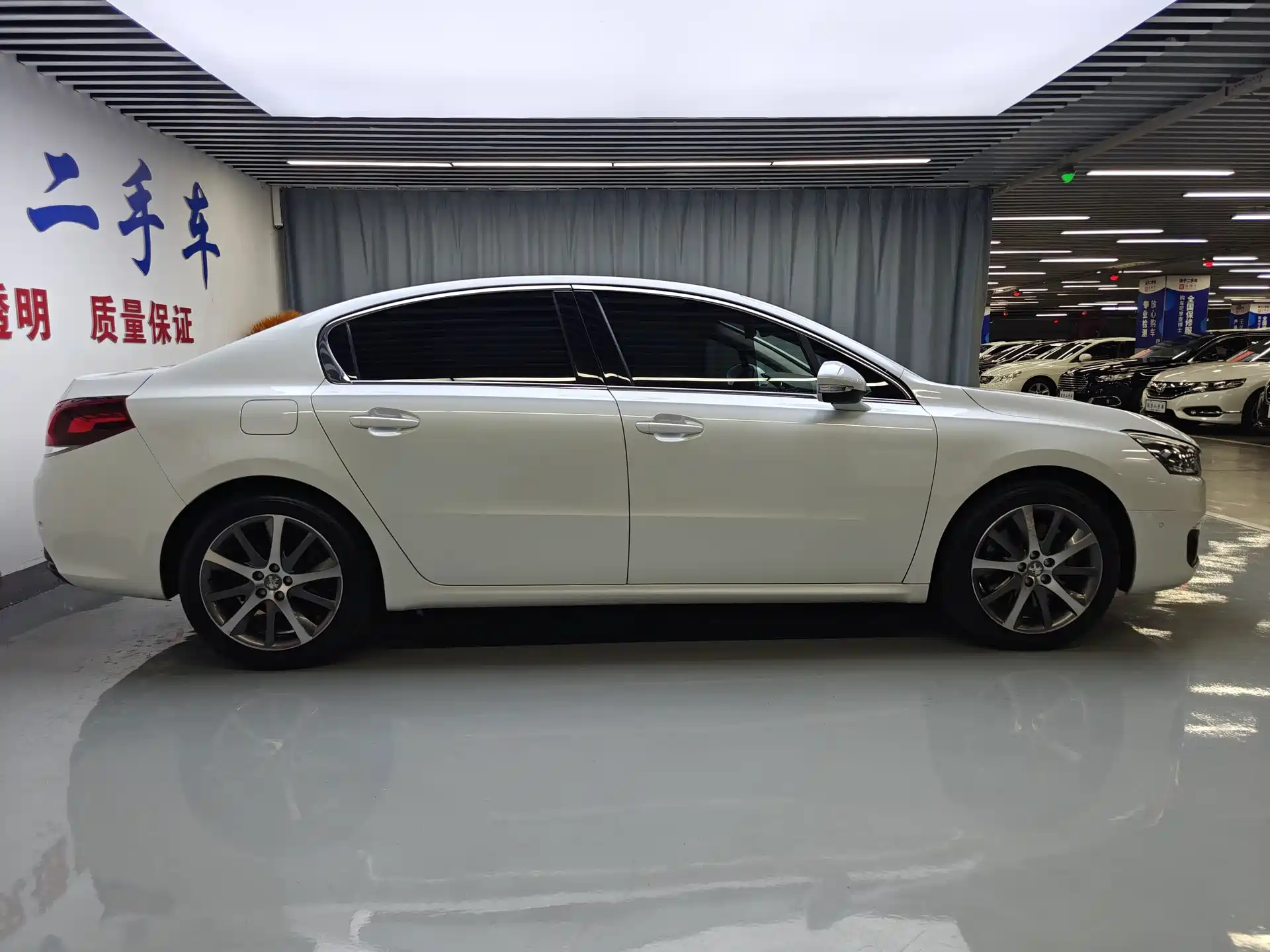 Photo 7 - Peugeot 508