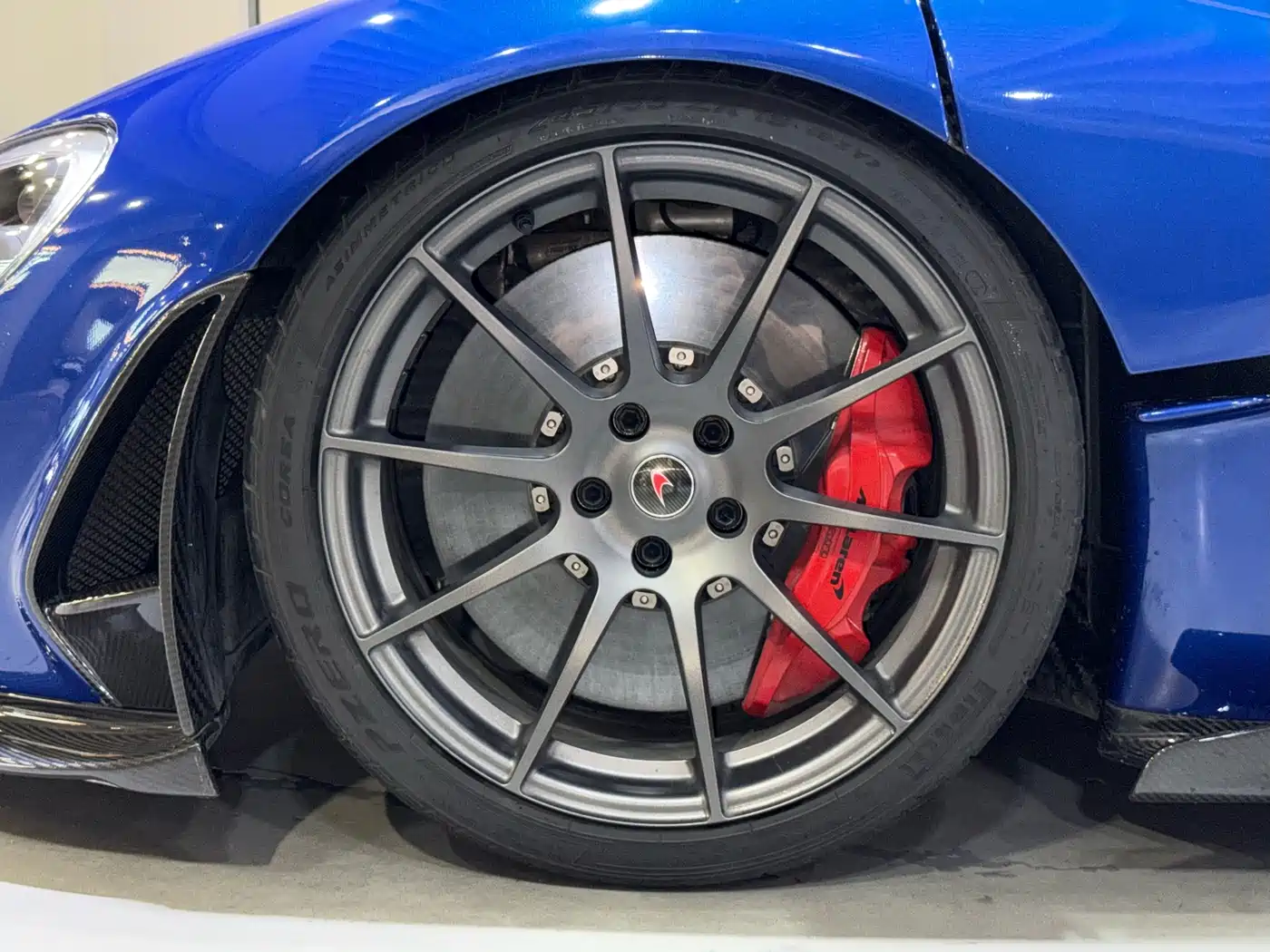 McLaren P1 2016 2014 3.8T Standard