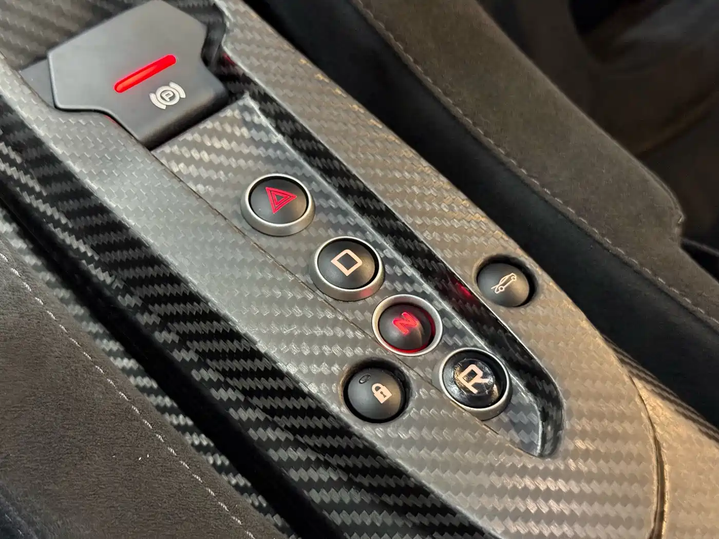 McLaren P1 2016 2014 3.8T Standard