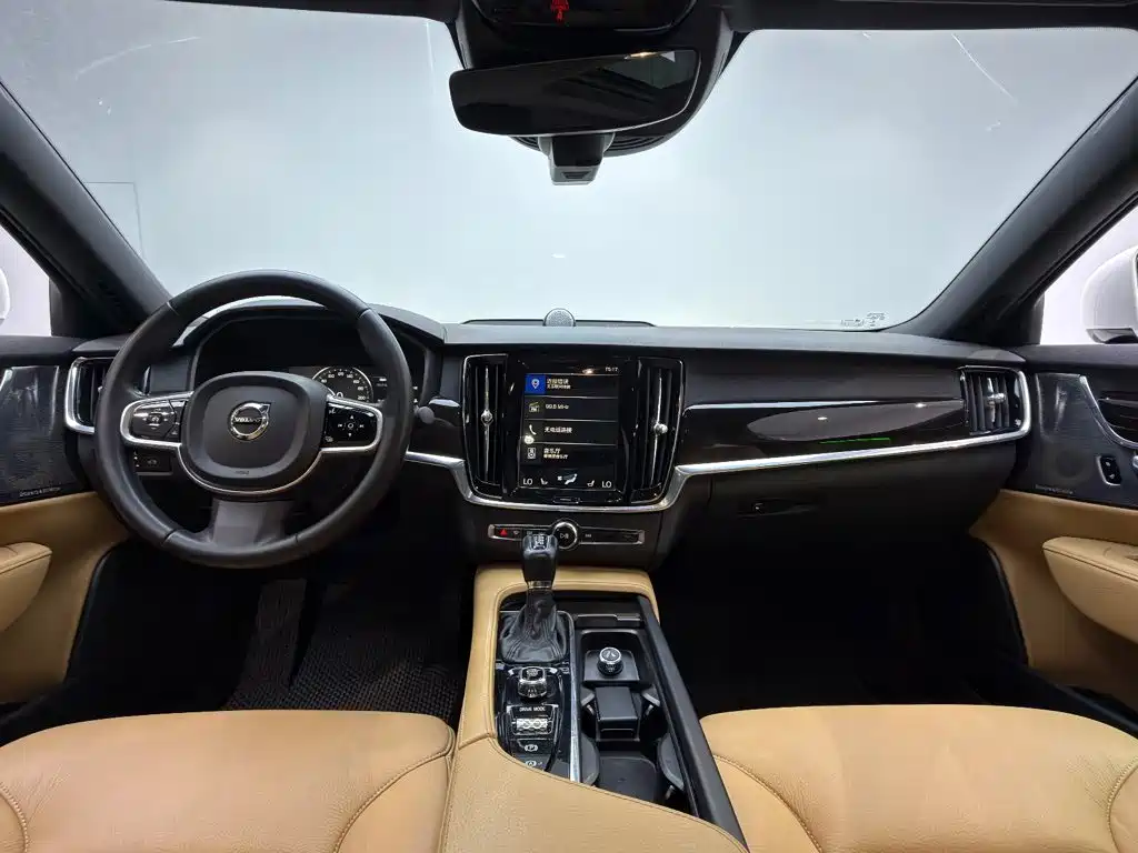 Volvo S90 2017 2017 T4 Inscription