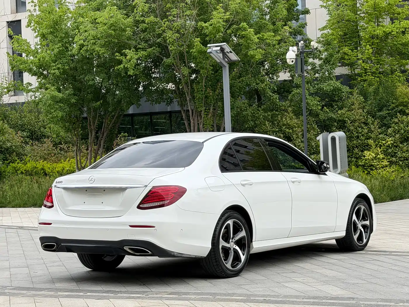 Mercedes-Benz E-Class 2017 E 200 Sport фото 6