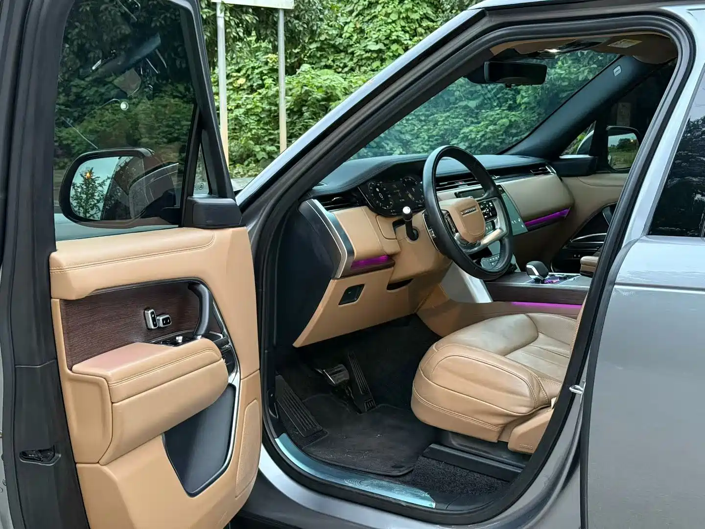 Фото 9 - Land Rover Range Rover