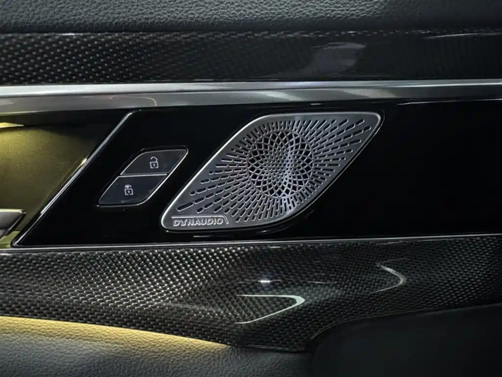 Hongqi H6 2023 2.0T Premium Edition фото 5