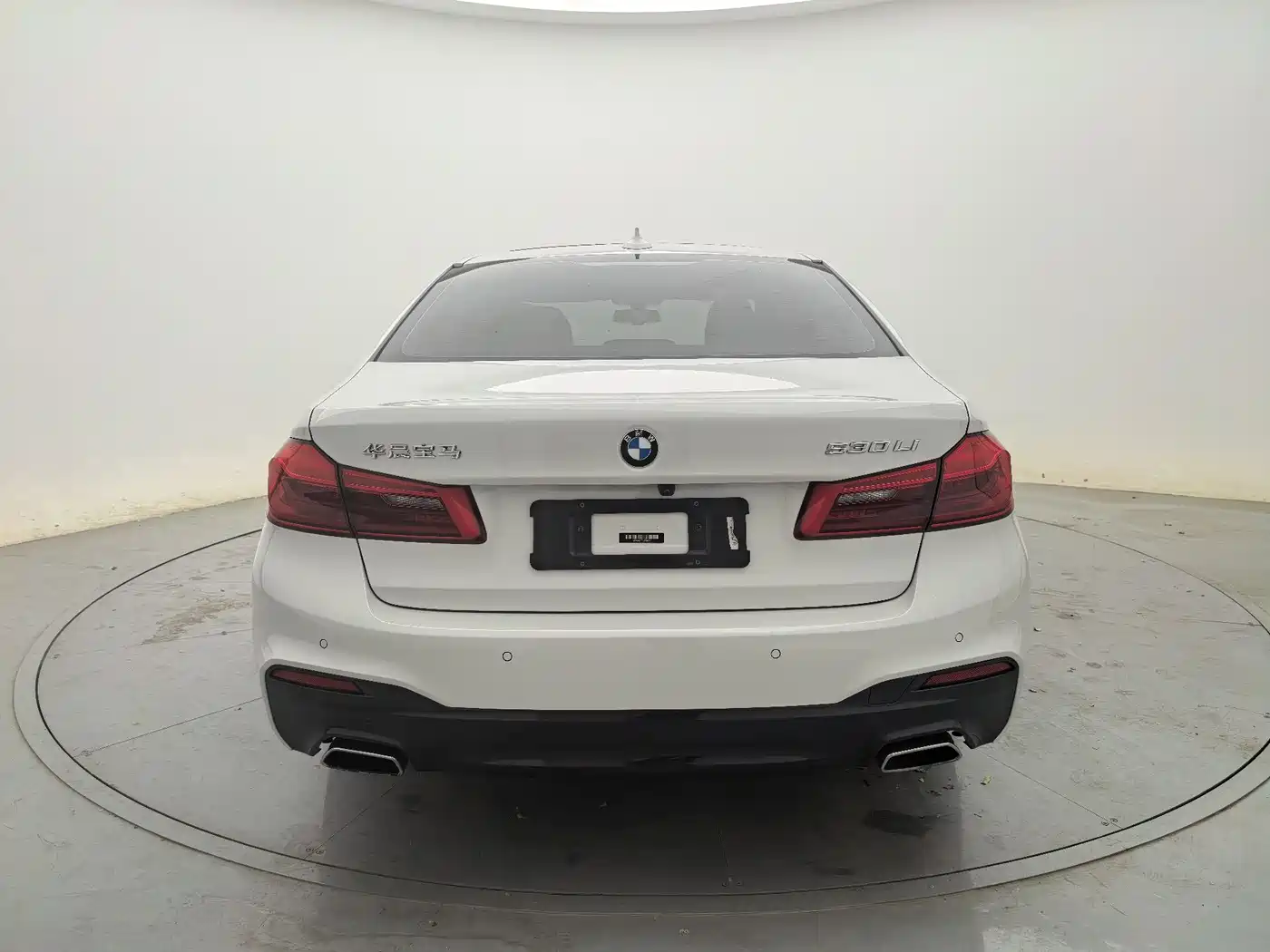 BMW 5 Series 2018 530Li Premium M Sport Package фото 9