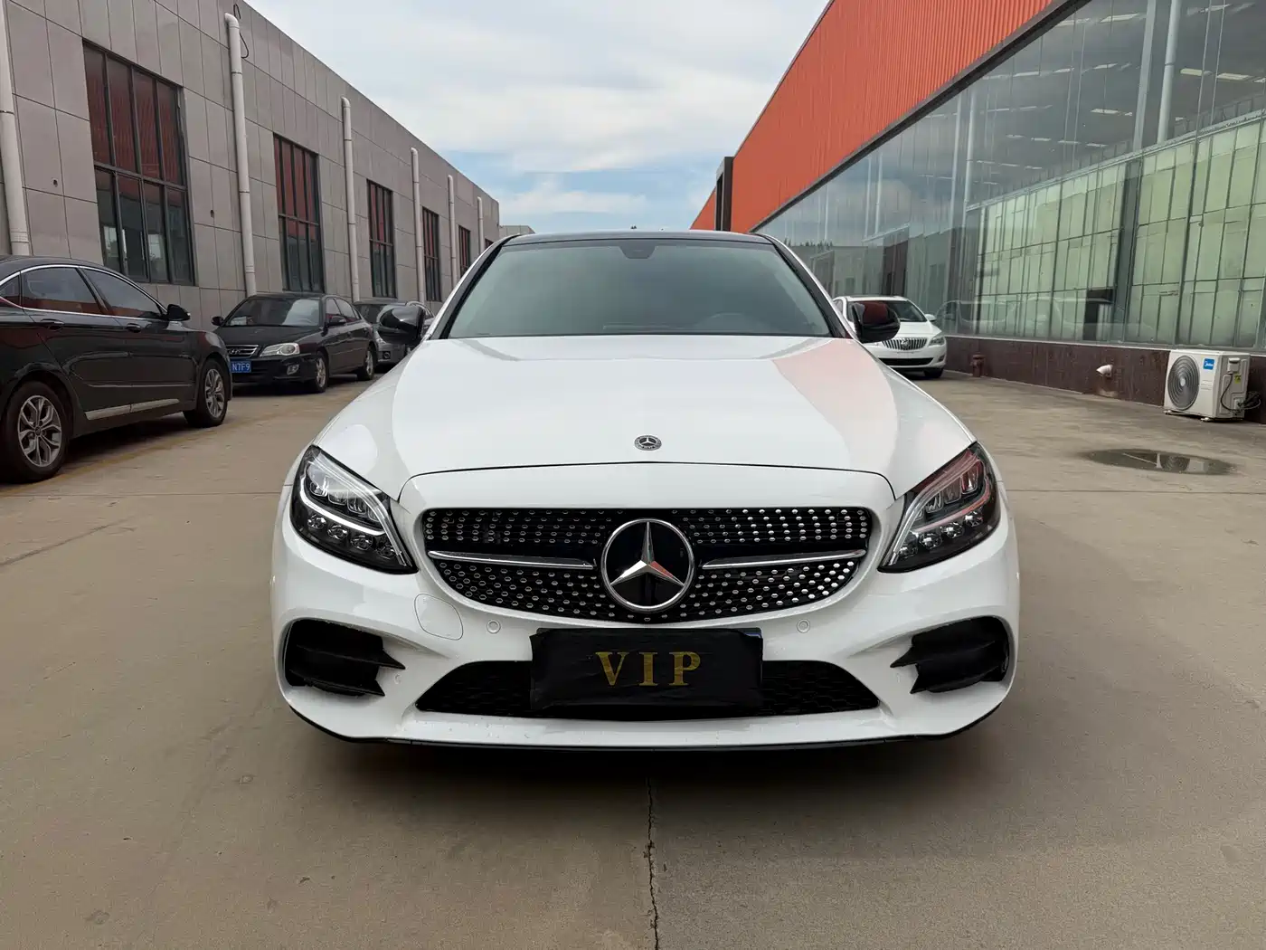 MERCEDES-BENZ CLASS C
