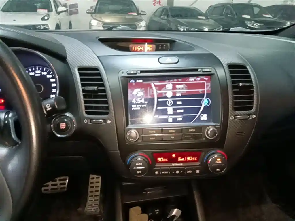 Kia Shuma 2015 2014 1.6T Luxury Edition China IV