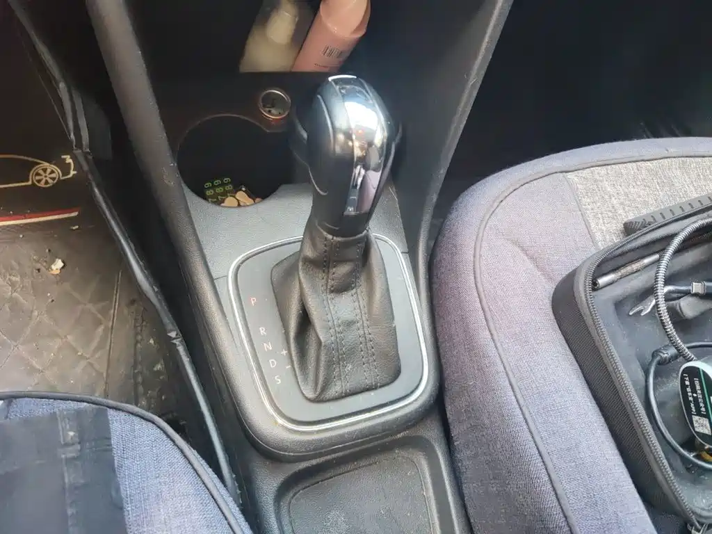 Volkswagen Polo 2015 2014 1.4L Automatic Comfort Edition