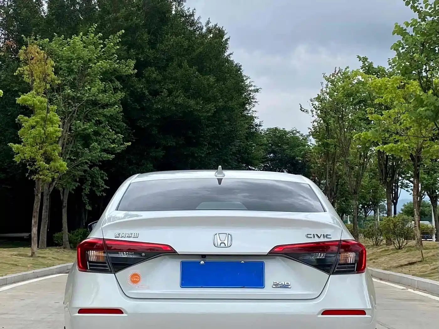 Фото 7 - Honda Civic