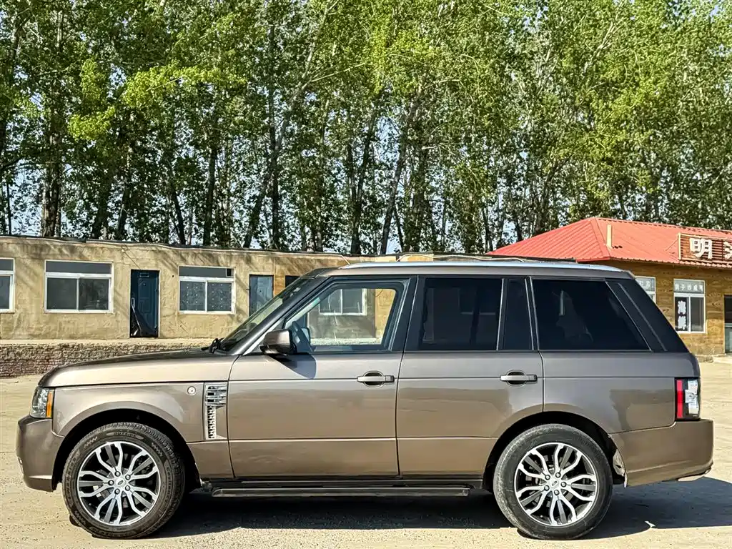 Land Rover Range Rover 2010 3.6 TDV8 HSE фото 10