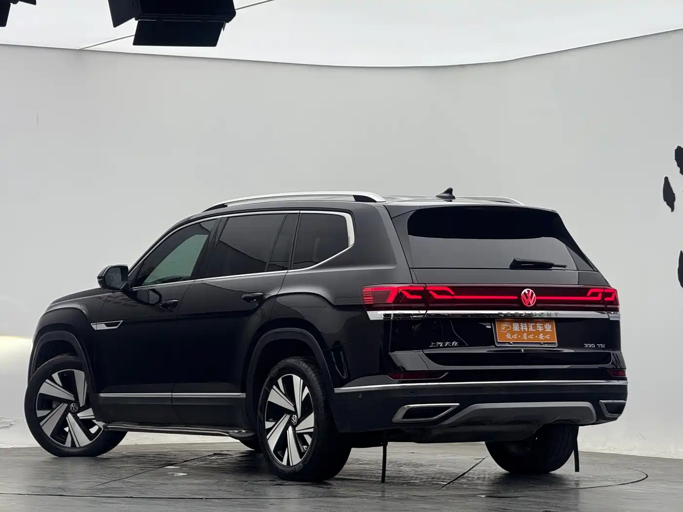 Volkswagen Teramont 2022 330TSI 2WD Premium Luxury фото 18