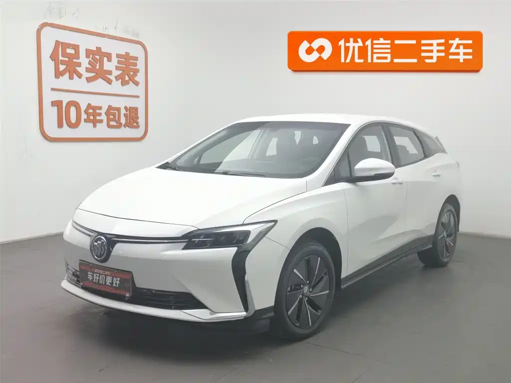 BUICK SLIGHTLY BLUE 6