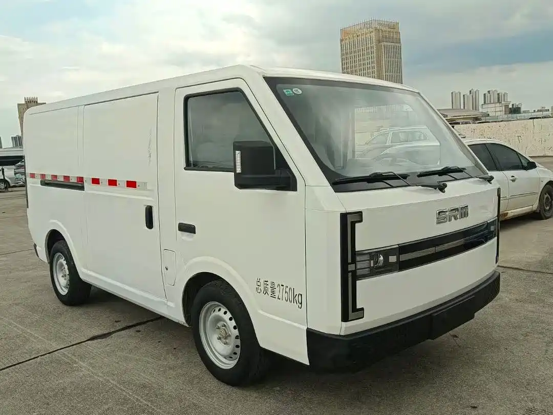 SRM Xinyuan Xinyuan E3 2024 2025 Model Fudi 310KM Utility Van