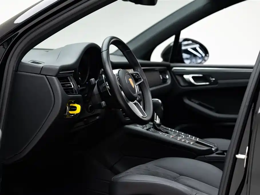 Porsche Macan 2021 Macan 2.0T фото 8