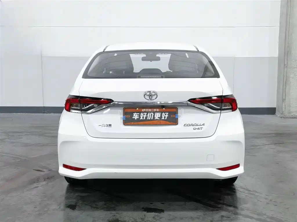 Toyota Corolla 2019 1.2T S-CVT GL Pioneer Edition фото 4