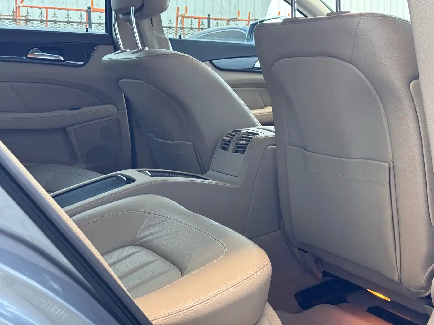 Mercedes-Benz CLS 2012 CLS 300 CGI фото 21