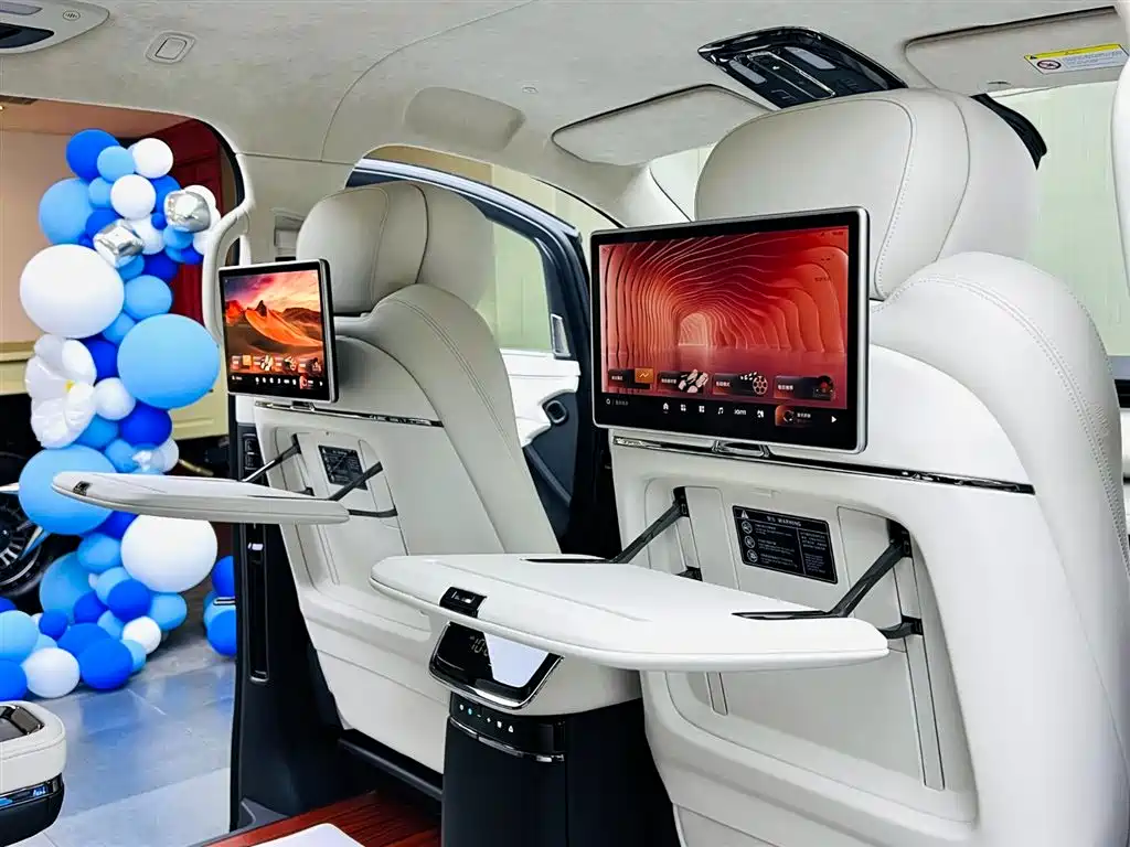 Geely Galaxy Yizhen L380 2025 805km Collector's Edition 4WD фото 17