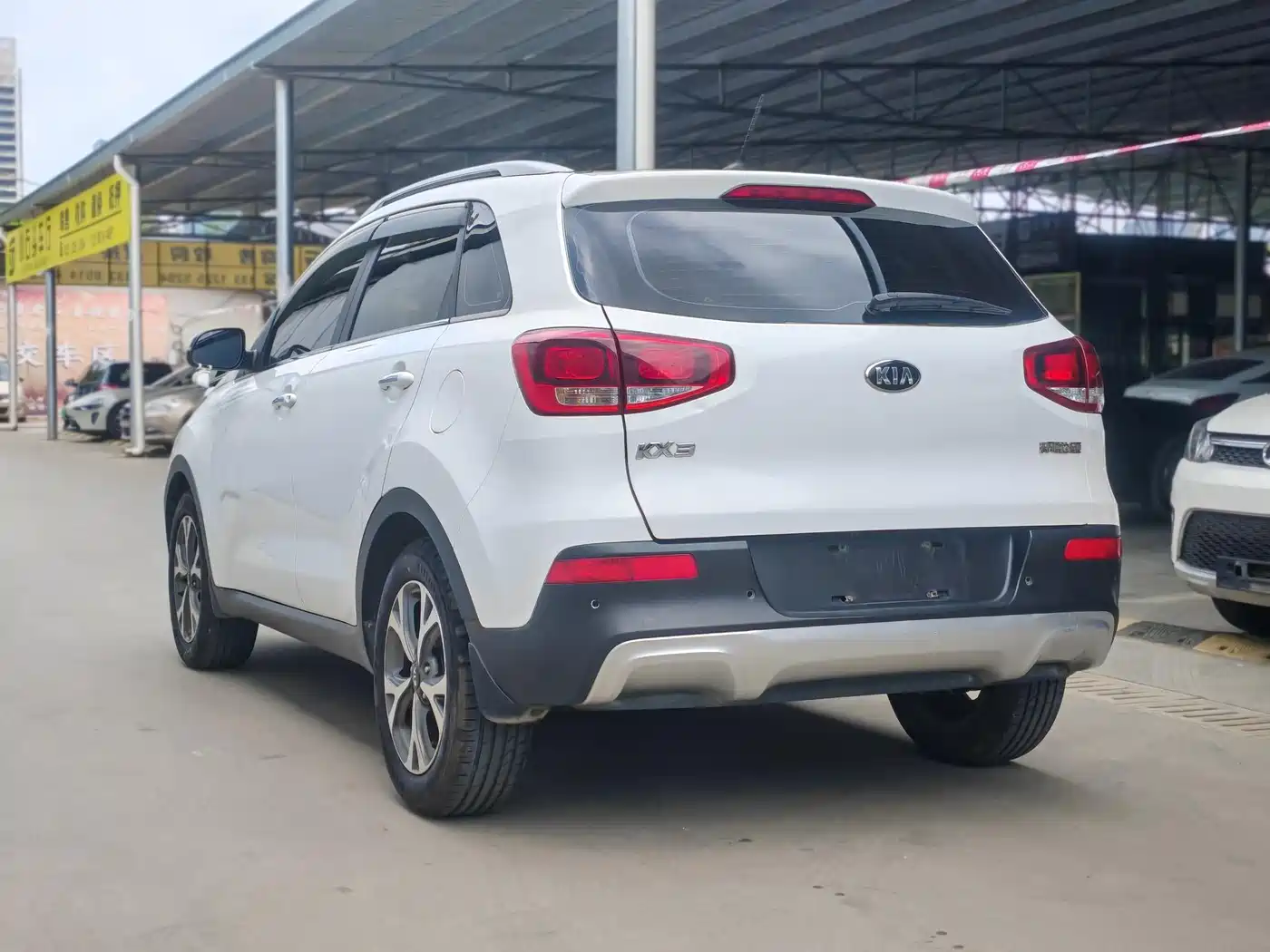 Kia KX3 Smart Run 2015 1.6L Automatic 2WD DLX фото 9