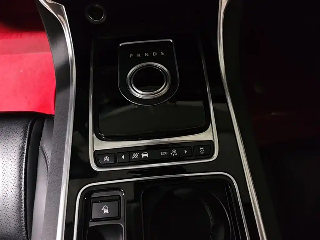 Jaguar XF 2016 2016 XF 2.0T 2WD Elegance Edition