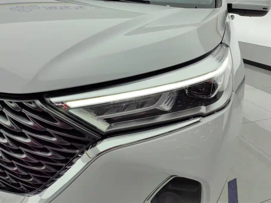 Haval M6 2021 PLUS 1.5T Manual Elite Smart Connect фото 5