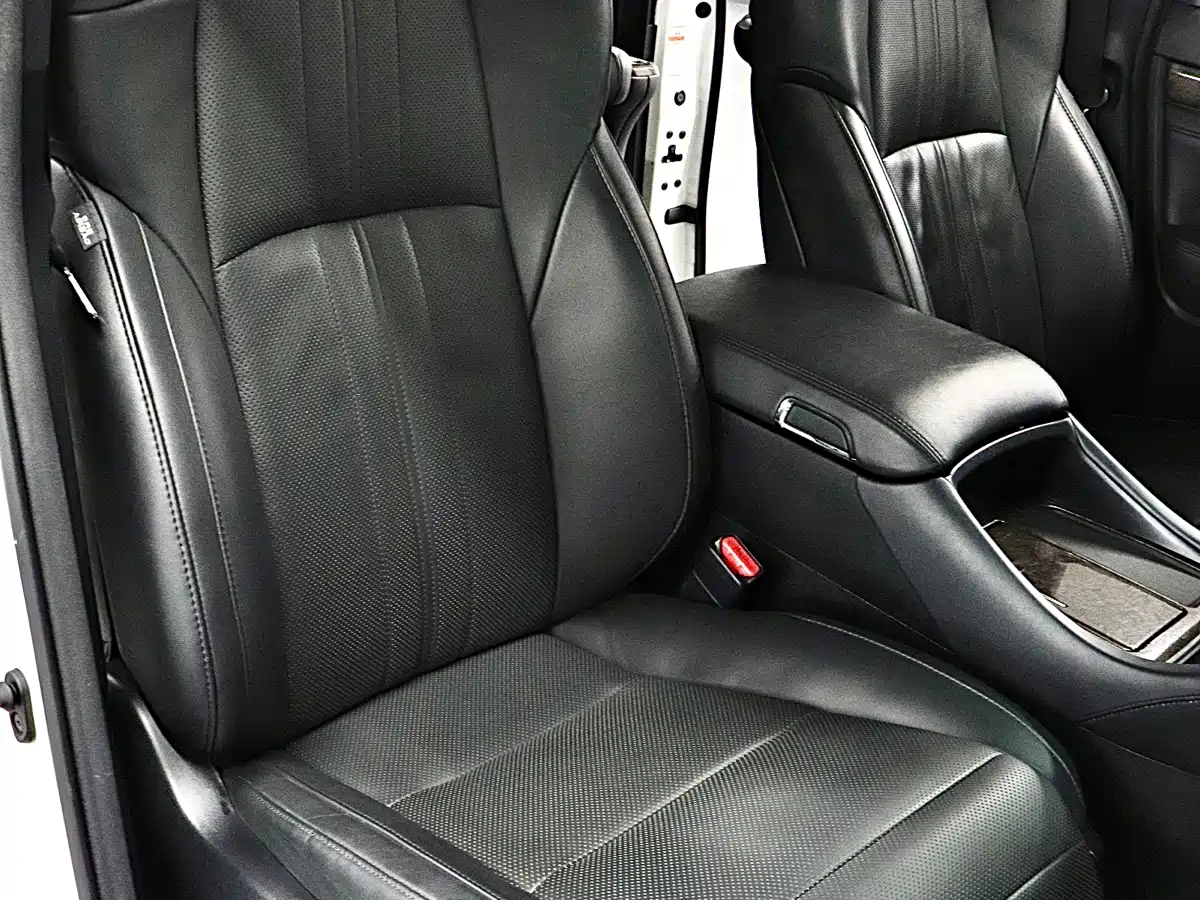 Toyota Vellfire 2020 Twin Engine 2.5L HV Premium Edition фото 16