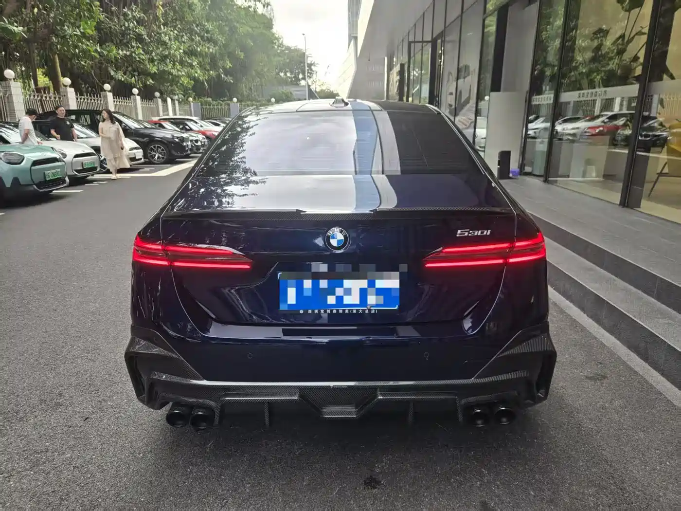 BMW 5 Series (Import) 2024 530i Premium Model M Sport Package фото 5