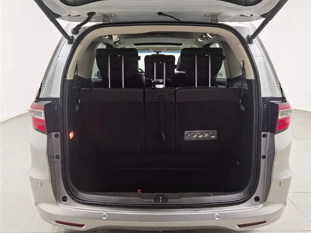Honda Odyssey 2015 2.4L Smart Edition фото 16