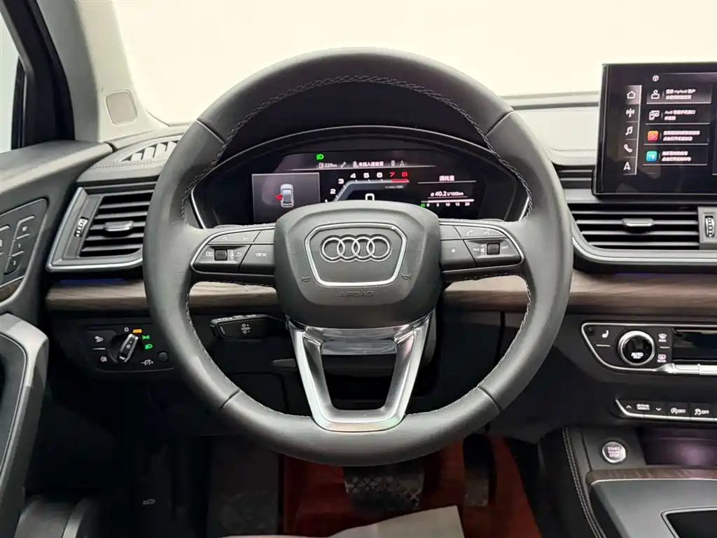 Audi Q5L 2022 45T Luxury Elegance фото 27