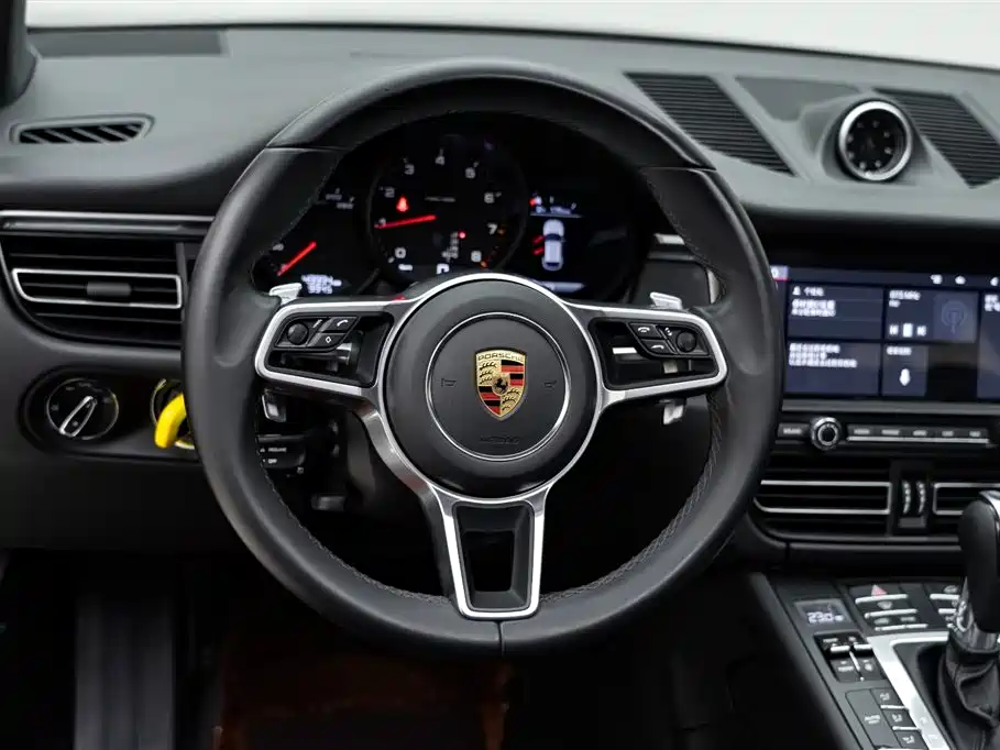 Porsche Macan 2021 Macan 2.0T фото 11