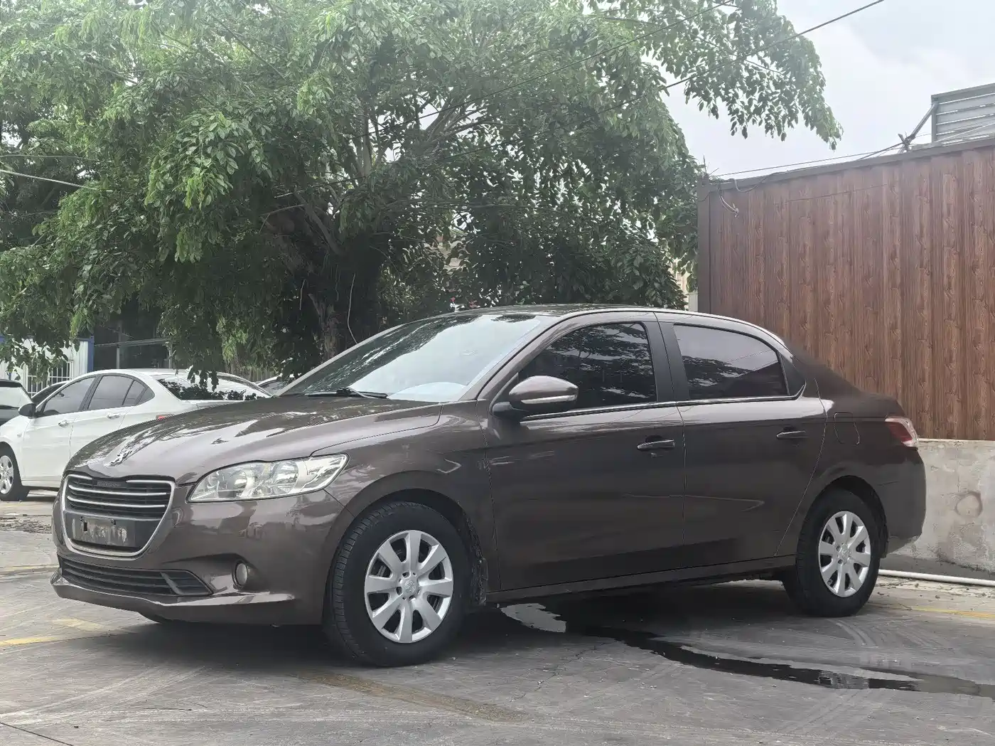 Peugeot 301 2014 1.6L Manual Comfort Edition