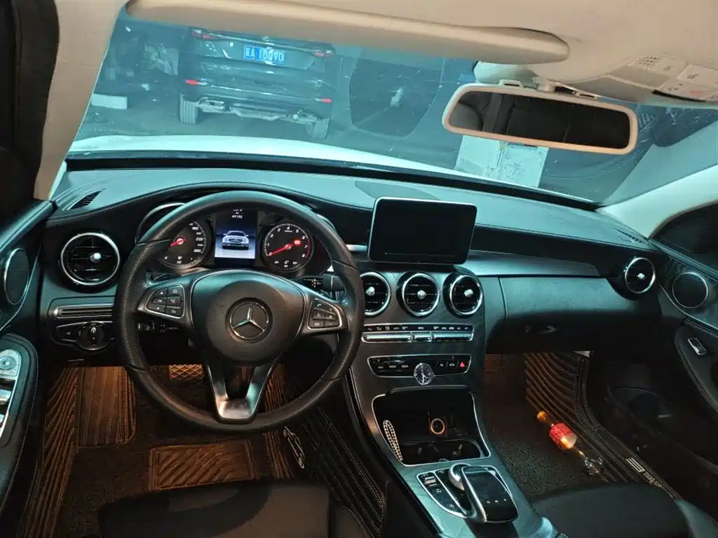Mercedes-Benz C-Class 2017 Facelift C 180 L Fashion Sport Edition фото 7