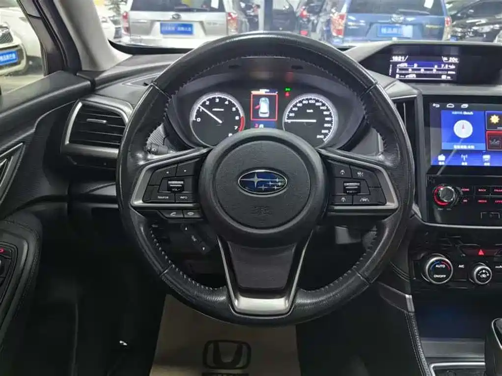 Subaru Forester 2019 2.0i Luxury Edition EyeSight фото 13