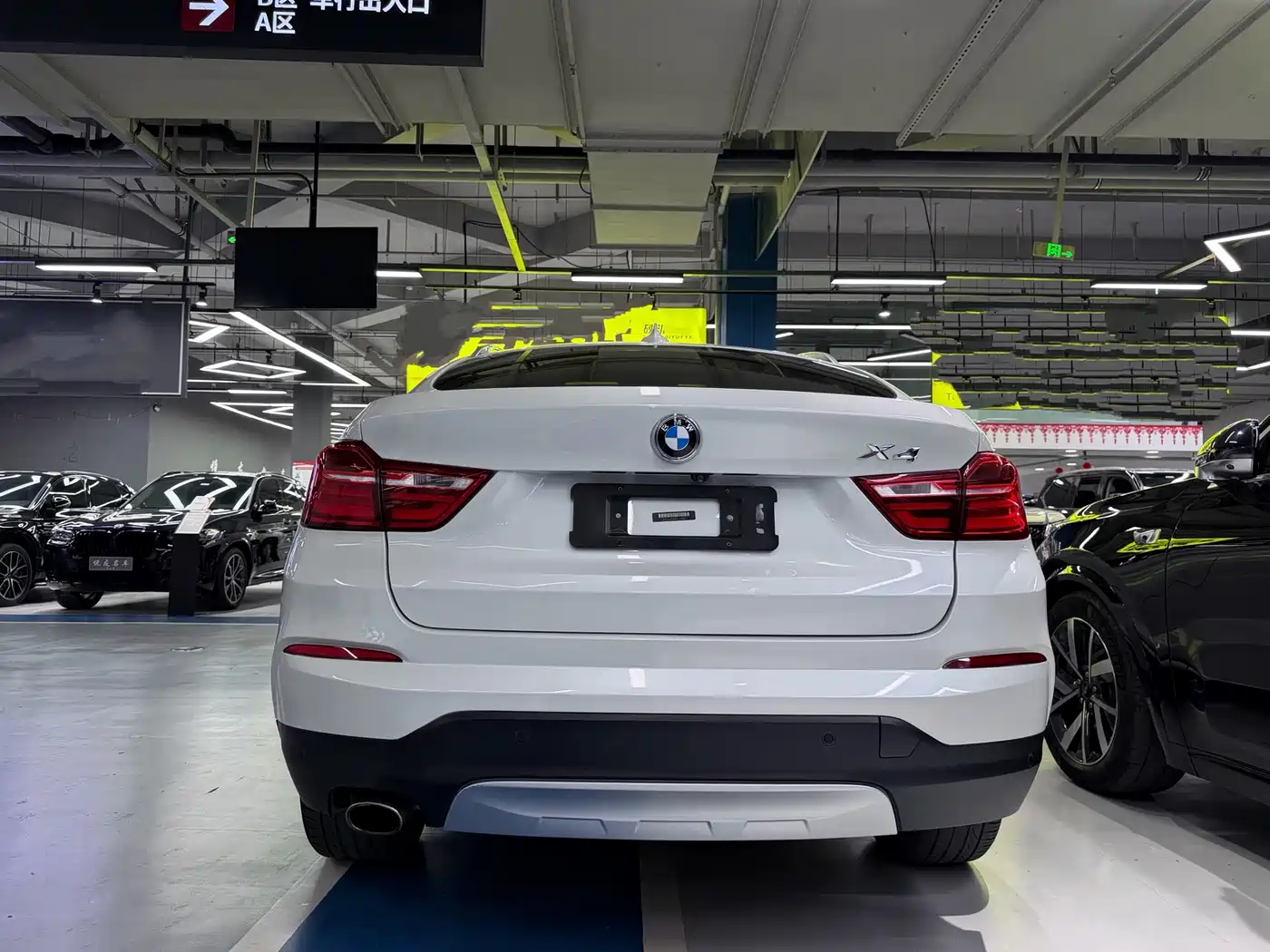 BMW X4 2016 Model xDrive20i M Sport фото 5