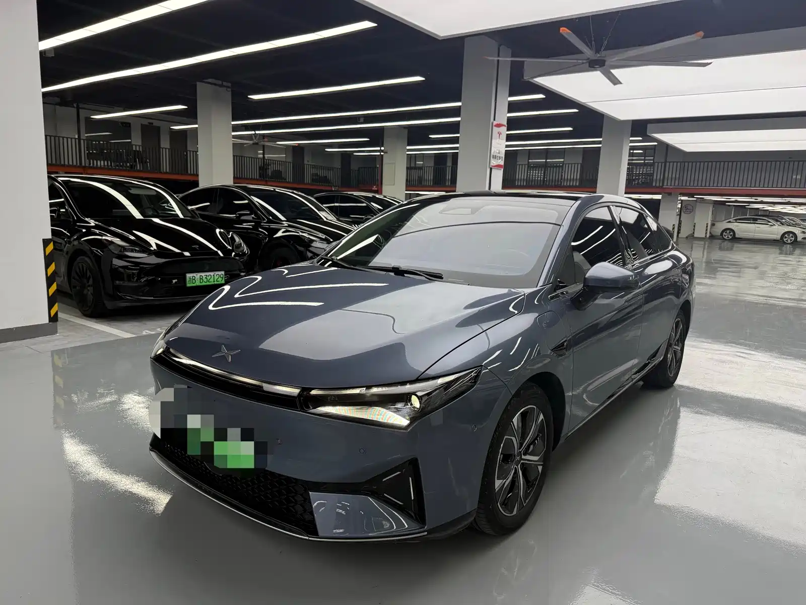 Фото 1 - XPeng P5