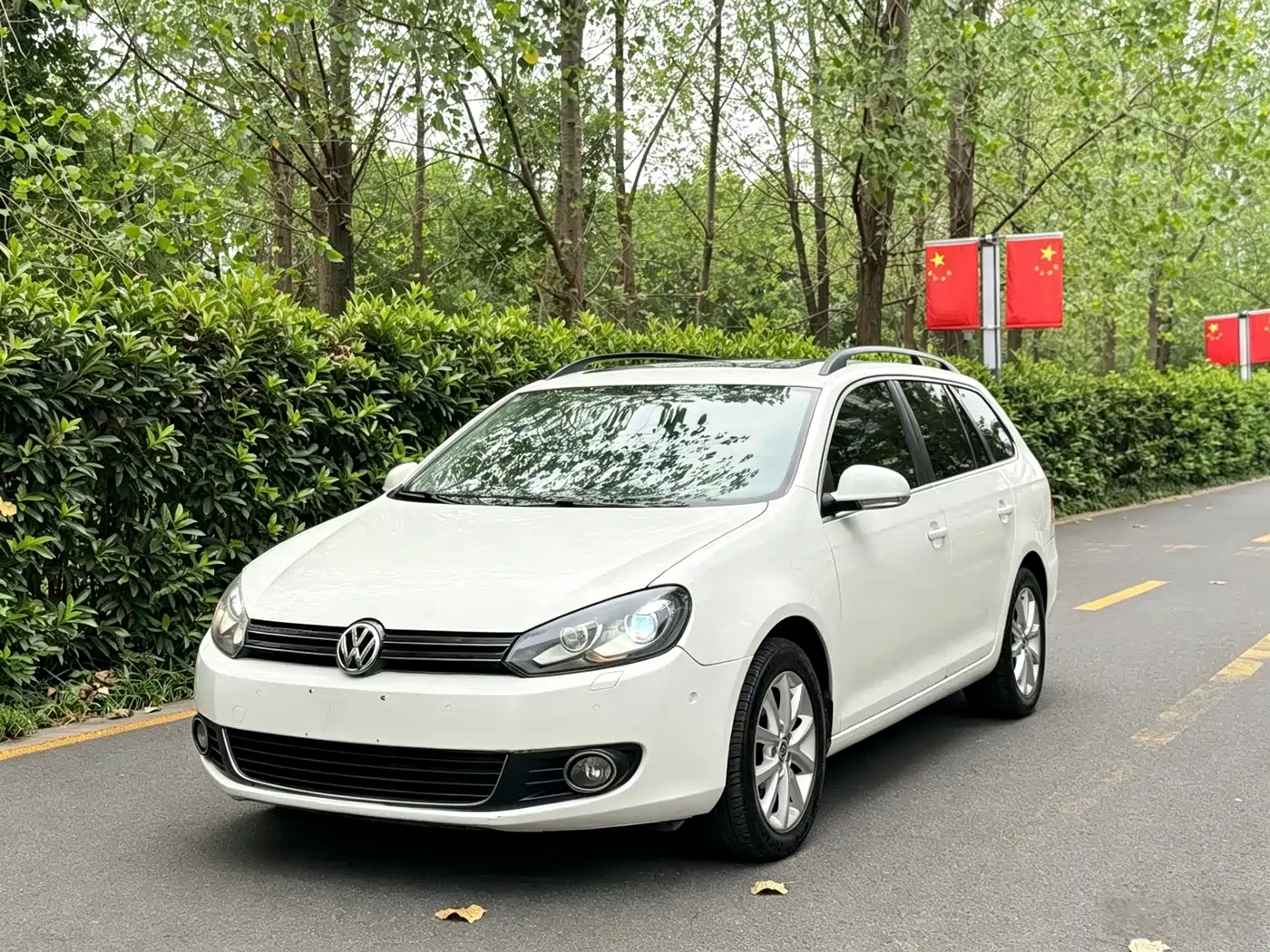Volkswagen Golf (Import) 2012 2011 Model 1.4TSI Luxury Touring