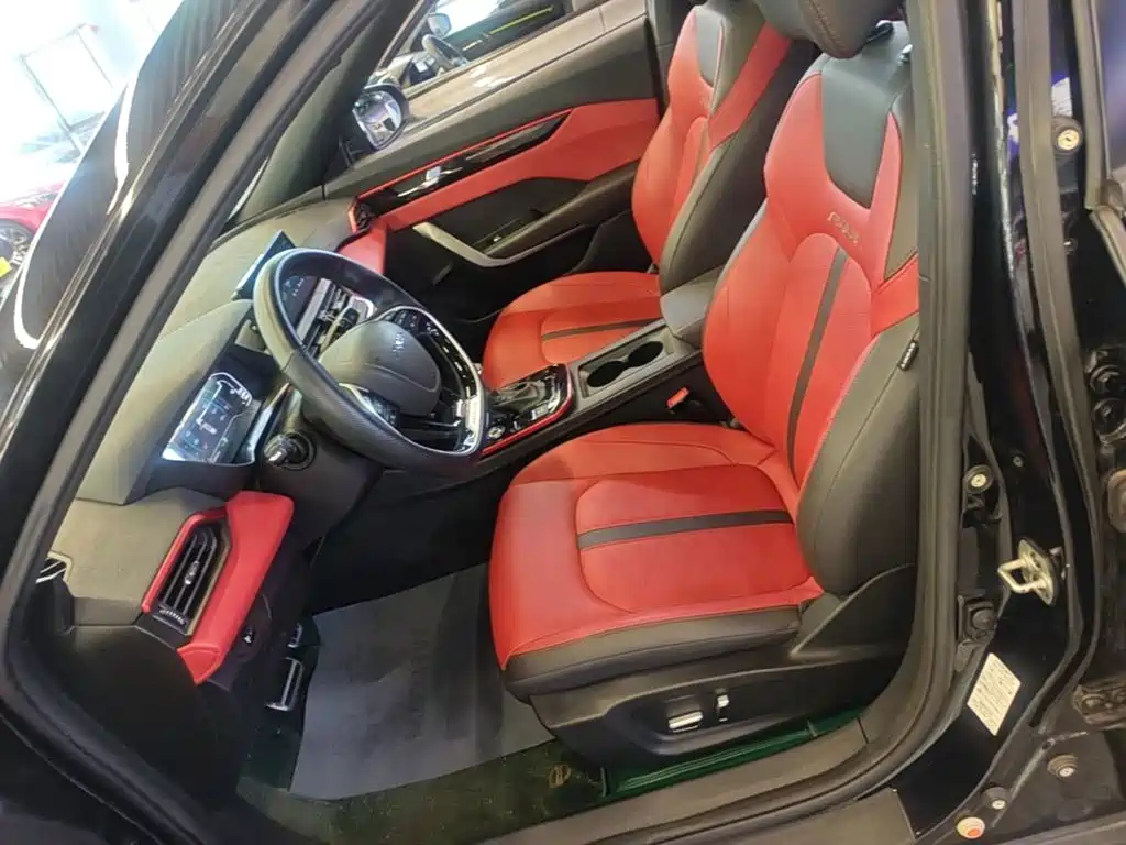 Dongfeng Aeolus Yixuan GS 2022 2021 230T Auto Chasing Glory Samurai Edition