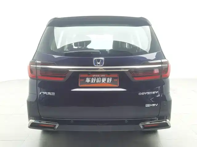 Honda Odyssey 2024 2.0L e:HEV Sharp·Comfort Edition — фото 4