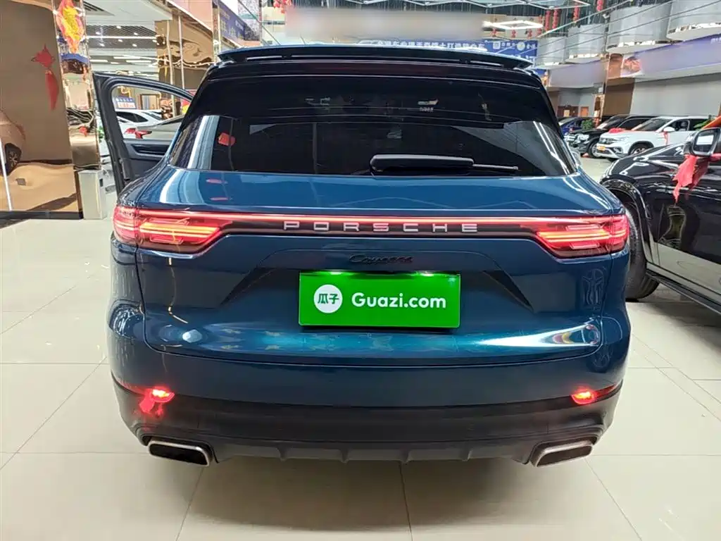 Porsche Cayenne New Energy 2019 Cayenne E-Hybrid 2.0T фото 6
